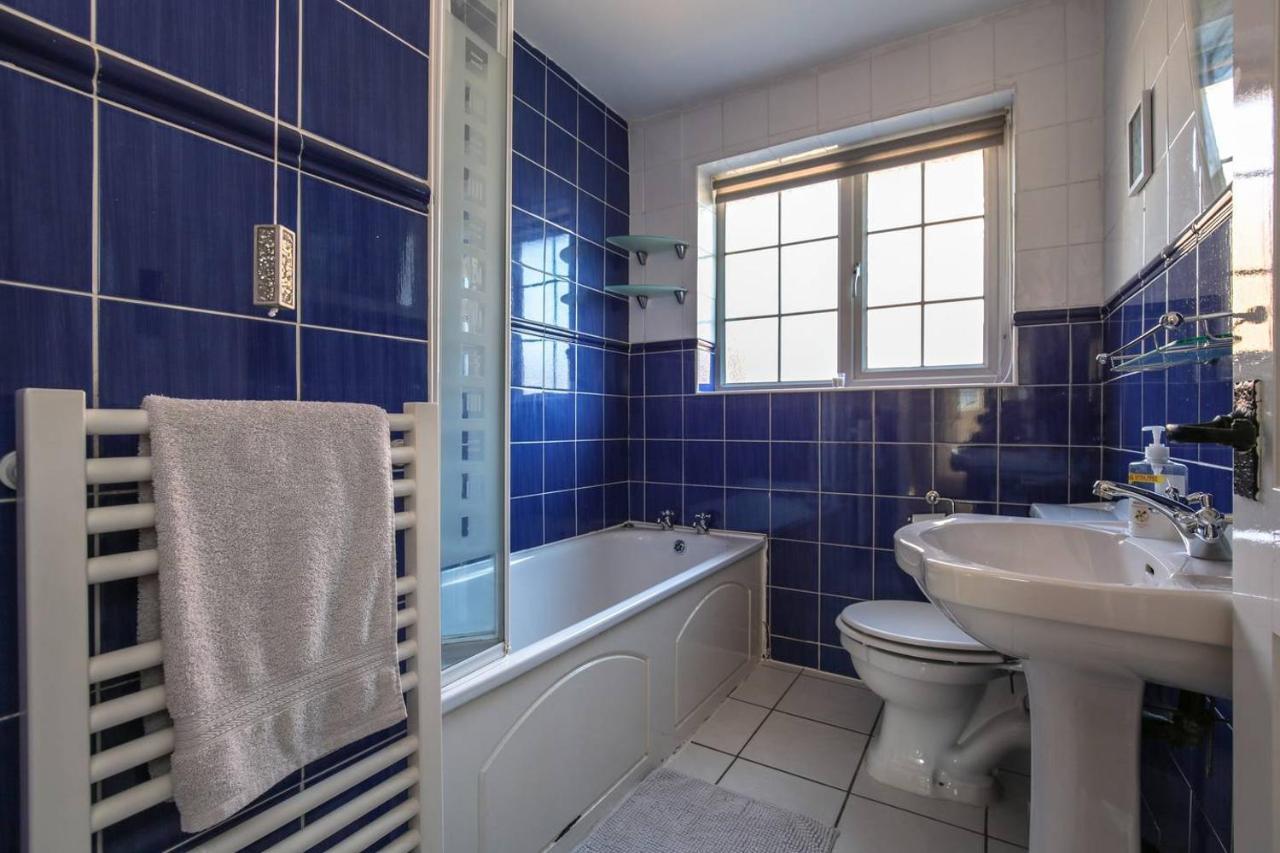 Eaton House Apartment Честър Екстериор снимка