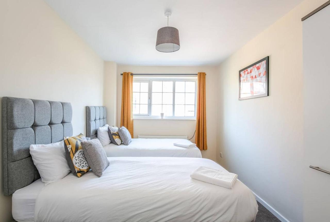 Eaton House Apartment Честър Екстериор снимка