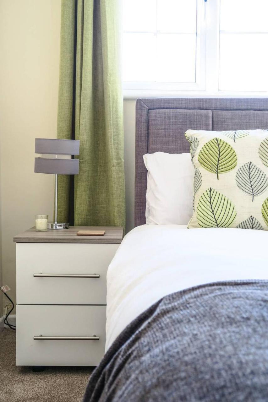 Eaton House Apartment Честър Екстериор снимка