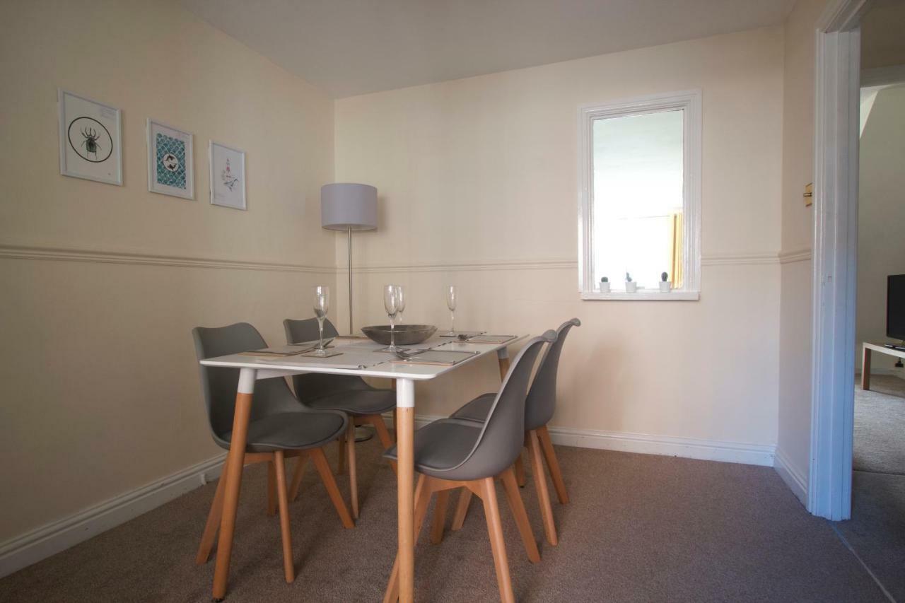 Eaton House Apartment Честър Екстериор снимка